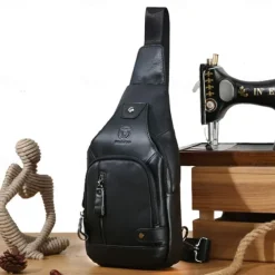 2023 cowhide Leather Casual Fashion Crossbody Chest Bag men's leather bag USB Charging Travel Shoulder Bag Daypack Male