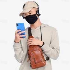 2023 cowhide Leather Casual Fashion Crossbody Chest Bag men's leather bag USB Charging Travel Shoulder Bag Daypack Male