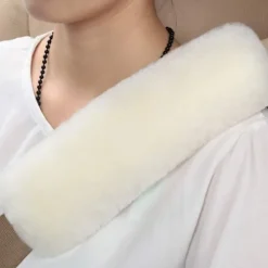 2 Pack Imitation Sheepskin Seat Belt Pads, Soft Shoulder and Neck Cushion, Imitation Wool, Car Interior Accessory