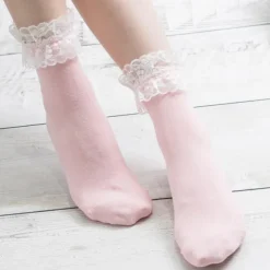 1 PairWomen's Ankle Socks Low Cut Socks Wedding Party Daily Lace Retro Classic Lolita Vintage Retro Washable Socks