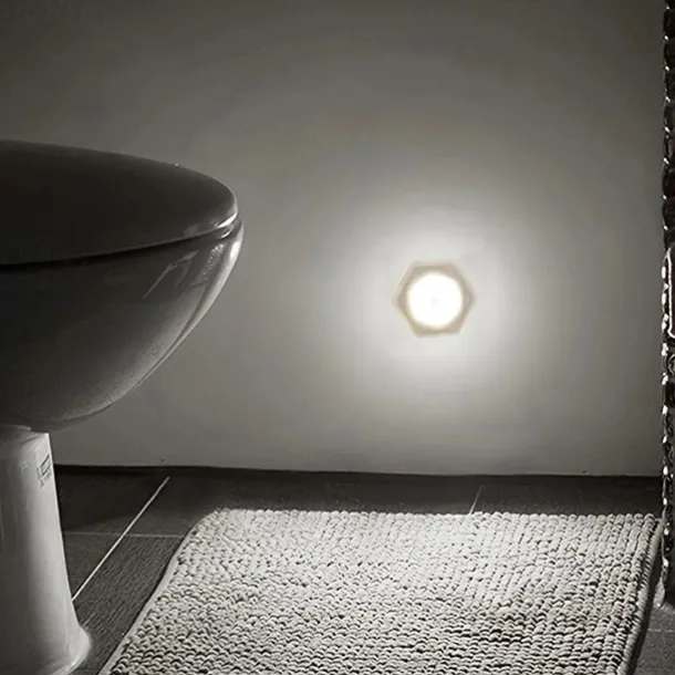 1 Pc white hexagonal motion sensor night light, bedroom small night light, night light, ambient light, white light, warm white light (without battery)