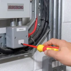 12 Piece VDE Insulated Interchangeable Blade Screwdriver Set in Tool Roll