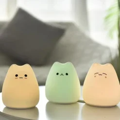 Adorable Cat LED Color-Changing Night Light Silicone Night Light Children's Bedroom Pat Pat Color Changing Cute Bedside Atmosphere Light
