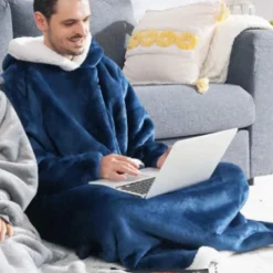 Adults' Oversized Hoodie Blanket Wearable Blanket With Pocket Solid Color Onesie Pajamas Flannel Cosplay For Men and Women Carnival Animal Sleepwear Cartoon Festival / Holiday Costumes