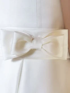 A-Line Ankle Length Flower Girl Dress First Communion Girls Cute Prom Dress Satin with Bow(s) Elegant Fit 3-16 Years dress to impress