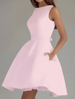 A-Line Cocktail Dresses Minimalist Dress Valentine's Day Wedding Guest Knee Length Sleeveless Boat Neck Satin V Back with Sleek Bow(s) Pure Color