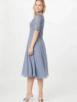 A-Line Mother of the Bride Dress Wedding Guest Elegant Petite Scoop Neck Knee Length Chiffon Half Sleeve with Pleats Solid Color free custom size