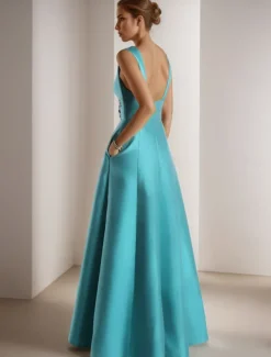 A-Line Prom Dresses Elegant Dress Formal Prom Floor Length Sleeveless V Neck Pocket Satin with Appliques