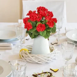 Artificial Red Geranium Silk Flowers Outdoor Plant Bush 2 Bundles Faux Flowers Geraniums for Outdoors Floral Home Decor Indoor Garden Patio Vase Grave Cemetary Table Centerpieces Decor