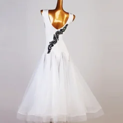 Ballroom Dance Dress Appliques Split Joint Crystals / Rhinestones Women's Training Sleeveless Chinlon Organza