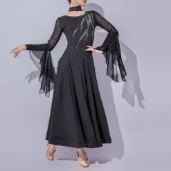 Ballroom Dance Dress Crystal / Rhinestone Splicing Women's Performance Training Long Sleeve Mesh Milk Fiber