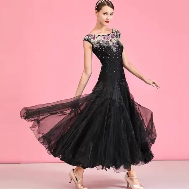 Ballroom Dance Dress Embroidery Crystals / Rhinestones Women's Performance Training Sleeveless Natural Elastane Tulle