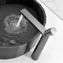 Bathroom Sink Faucet - Classic Electroplated Mount Outside Single Handle One HoleBath Taps