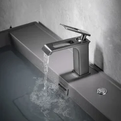 Bathroom Sink Faucet - Waterfall Electroplated / Painted Finishes Centerset Single Handle One HoleBath Taps