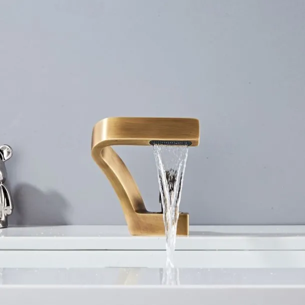 Bathroom Sink Faucet, 7-shaped Bend Waterfall Mixer Basin Taps Single Handle One Hole Vessel Taps with Hot and Cold Water Hose