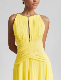 Beach Wedding A-Line Evening Gown Elegant Dress Formal Wedding Guest Floor Length Sleeveless Jewel Neck Chiffon with Rhinestone Glitter Pleats