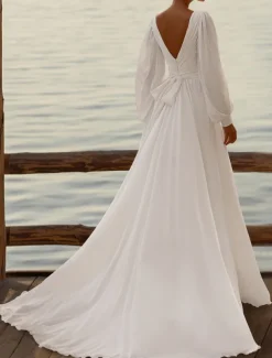 Beach Wedding Formal Simple Wedding Dresses A-Line V Neck Long Sleeve Court Train Chiffon Bridal Gowns With Pleats Ruched