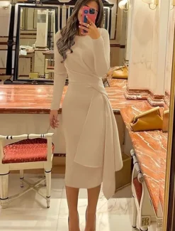 Beach Wedding Sheath Cocktail Dresses Elegant Dress Formal Fall Knee Length Long Sleeve Jewel Neck Stretch Fabric with Pleats Ruched Dresses