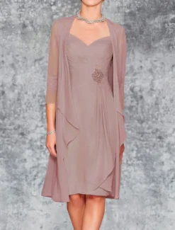 Beach Wedding Two Piece Sheath Mother of the Bride Dress Wedding Guest Elegant Plus Size Sweetheart Knee Length Chiffon Lace 3/4 Length Sleeve Wrap Included Jacket Dresses with Pleats Embroidery