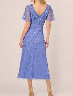 Beaded A-Line Dress Mother of the Bride Wedding Elegant Vintage V Neck Floor Length Lace Short Sleeve with Lace Sequin