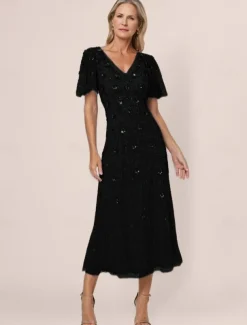 Beaded A-Line Dress Mother of the Bride Wedding Elegant Vintage V Neck Floor Length Lace Short Sleeve with Lace Sequin