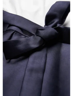 Black and White A-Line Evening Gown Elegant Dress Formal Wedding Guest Floor Length Long Sleeve V Neck Pocket Satin with Bow(s)