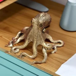 Brass Octopus Tea Pet - Solid, Creative Design for Prosperity & Wealth Attraction, Pure Copper Tea Ceremony Accessory