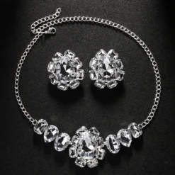 Bridal Jewelry Sets 1 set Rhinestone 1 Necklace Earrings Women's Elegant Personalized Stylish Cute Classic Drop Flower irregular Jewelry Set For Wedding Party
