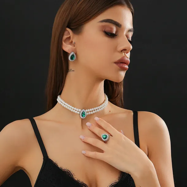 Bridal Jewelry Sets Three-piece Suit Zircon Rhinestone 1 Necklace 1 Ring Earrings Women's Elegant Sweet Lovely Geometrical Love Precious Jewelry Set For Wedding Gift