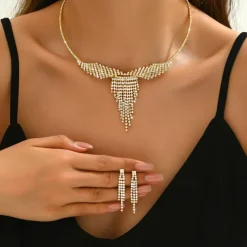 Bridal Jewelry Sets Two-piece Suit Imitation Diamond 1 Necklace Earrings Women's Classic Sweet Lovely Classic Love Precious Jewelry Set For Wedding Gift