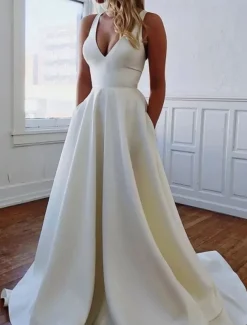 Casual Simple Wedding Dresses A-Line V Neck Sleeveless Sweep / Brush Train Satin Bridal Gowns With Pocket
