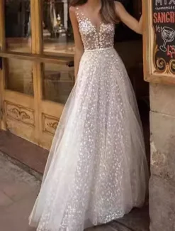 Casual Wedding Dresses A-line V Neck Sleeveless Floor Length Embrodered Lace Bridal Gowns Beach Wedding Gown