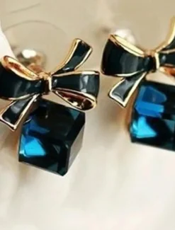Chic & Modern Street Geometry Earring / Elegant Charm Cube and Bowknot Earrings for Woman/ Party / Dailywear