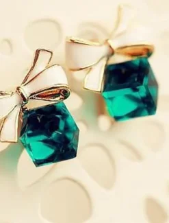 Chic & Modern Street Geometry Earring / Elegant Charm Cube and Bowknot Earrings for Woman/ Party / Dailywear