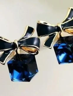 Chic & Modern Street Geometry Earring / Elegant Charm Cube and Bowknot Earrings for Woman/ Party / Dailywear
