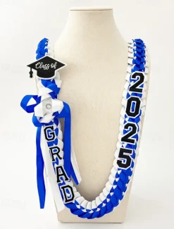 Class of 2025 Graduation Wreath - Braided Ribbon Necklace with GRAD Letters and Hat Charm, Handmade Keepsake Gift for High School and College Graduation Ceremony