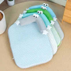 Cooling Dog Bed Pet Cooling Mat with Pillow, Ice Silk Cooling Dog Blanket, Self Cooling Pad for Cat,Dog, Washable Summer Pet Mat for Kennel, Crates, Sofa, Floor