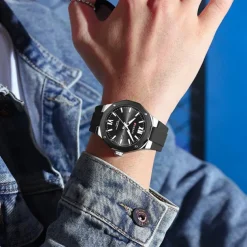 CURREN Men Quartz Watch Sports Fashion Casual Wristwatch Luminous Calendar Waterproof Decoration Silicone Gel Watch