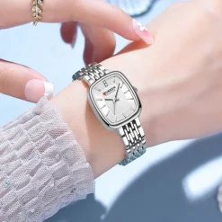 CURREN Women Quartz Watch Creative Minimalist Fashion Casual Waterproof Decoration Stainless Steel Watch