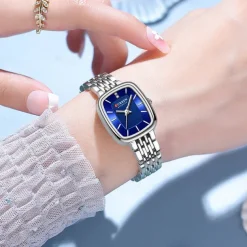 CURREN Women Quartz Watch Creative Minimalist Fashion Casual Waterproof Decoration Stainless Steel Watch