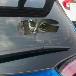 3D Alien Cracked Car Sticker Cool Self-Adhesive PVC Vinyl Auto Racing Decal For Covering Scratches & Pull Flowers11.8 X 7.87 in