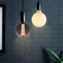 Decorative Light Bulb Black Metal Cage 5W LED Light Bulb White Glass Lampshade 8W E26/E27 LED Light Bulb Base Warm White Edison Decorative Light Bulb Suitable for Home Kitchen and Dining Room