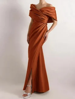 Dress High Fashion Mustard Dress Mermaid / Trumpet Portrait Collar Evening Gown Cocktail Dress Formal Wedding Floor Length Sleeveless Off Shoulder Satin with Ruched Details Slit