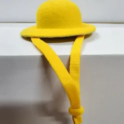 Durable Polyester Fiber Fun Chicken Hat with Drawstring Closure for Poultry Protection, Suitable for Various Chicken Breeds