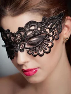 Elegant Black Lace Masquerade Mask for Women – Gothic Venetian Style Party and Halloween Costume Accessory