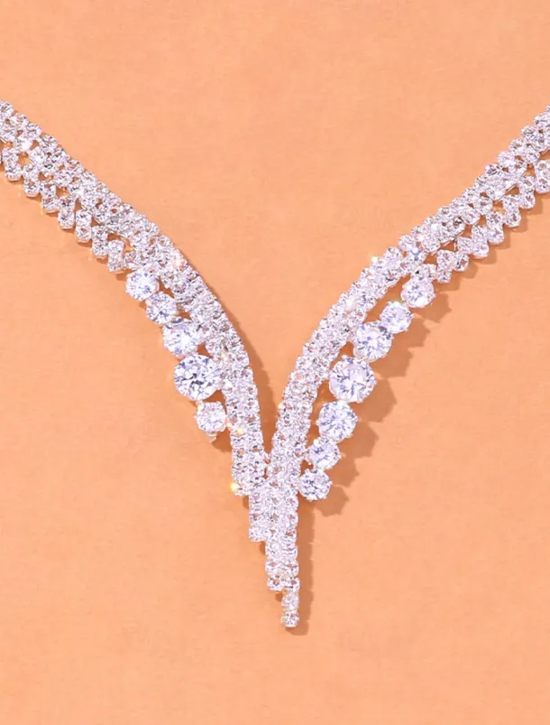 Elegant Crystal Jewelry Set for Women – Includes Necklace, Earrings, Bracelet, and Ring, Perfect for Weddings and Special Occasions