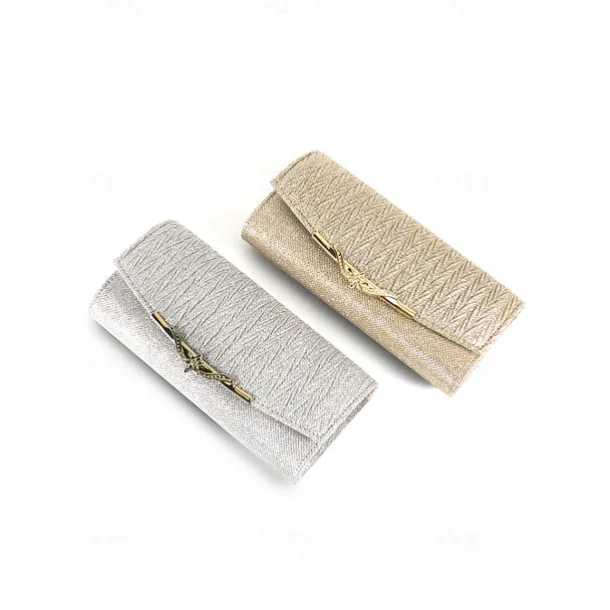 Elegant Gold Glitter Evening Clutch - Women's Party Handbag with Chain Strap and Decorative Metal Accent for Weddings and Formal Events