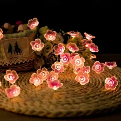 Elegant Wedding Reception Party LED String Light 2/3/4M LED Peach Blossom Fairy String Lights Battery Operated 20/30/40LEDs Christmas Outdoor Flower Shape Garden Wedding Decorative String Lamp