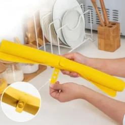 Extra Large Silicone Pastry Mat - 3mm Thick Non-Stick Dough Rolling Mat with Measurements, Perfect for Baking, Kneading, Rolling Dough, and Crafting, Easy to Clean and Durable Kitchen Tool, 65x40 cm