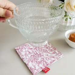 Fabric Coaster With Printed Double-Layer Insulation Pad, Simple Style Square Mug Pad